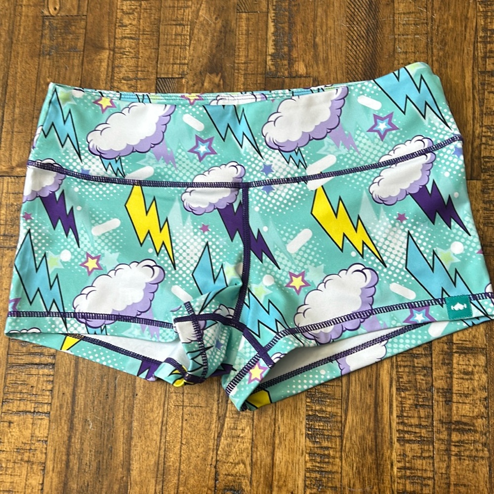 WODBOTTOM shorties size M 2.5” retired print